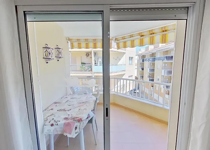 Apartamento Vistas Al Mar, Segunda Linea 3 Habitaciones